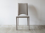 軽さが嬉しい椅子　グレー　イタリア製