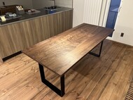 無垢ダイニングテーブル / ウォールナット / アートホーム様